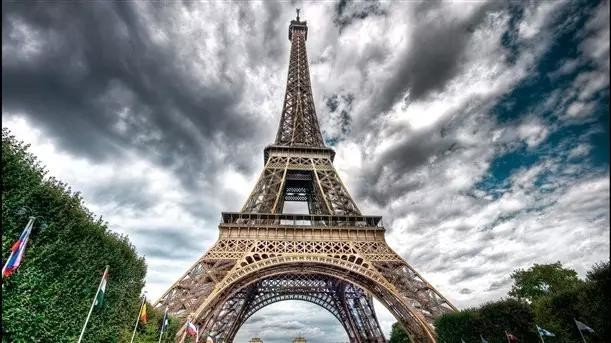 Latest company case about The Eiffel Tower